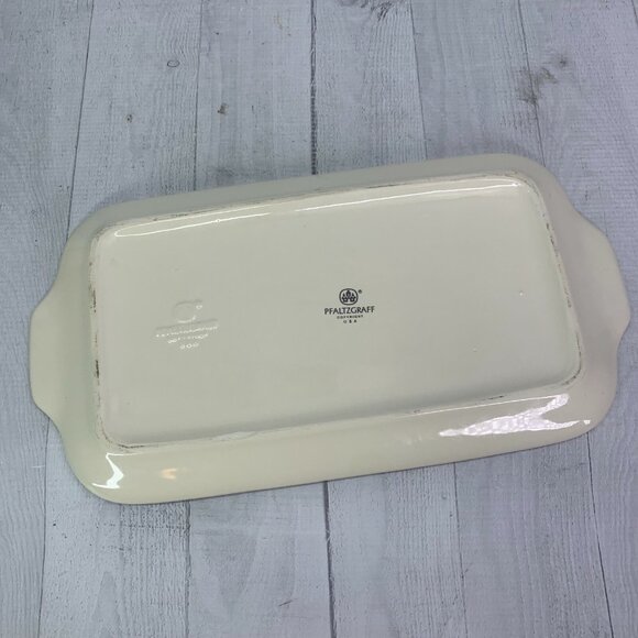 Pfaltzgraff HOLLY JOY  Holly Fruit Ribbon Stoneware 14" Long Bread Serving Tray - Picture 5 of 7